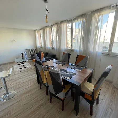 Le Nid Douillet Apartment